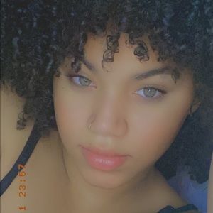 Meet your Posher, Kialee